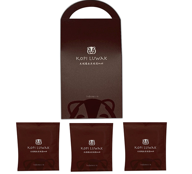 4YONのデザイン事例 物媒体