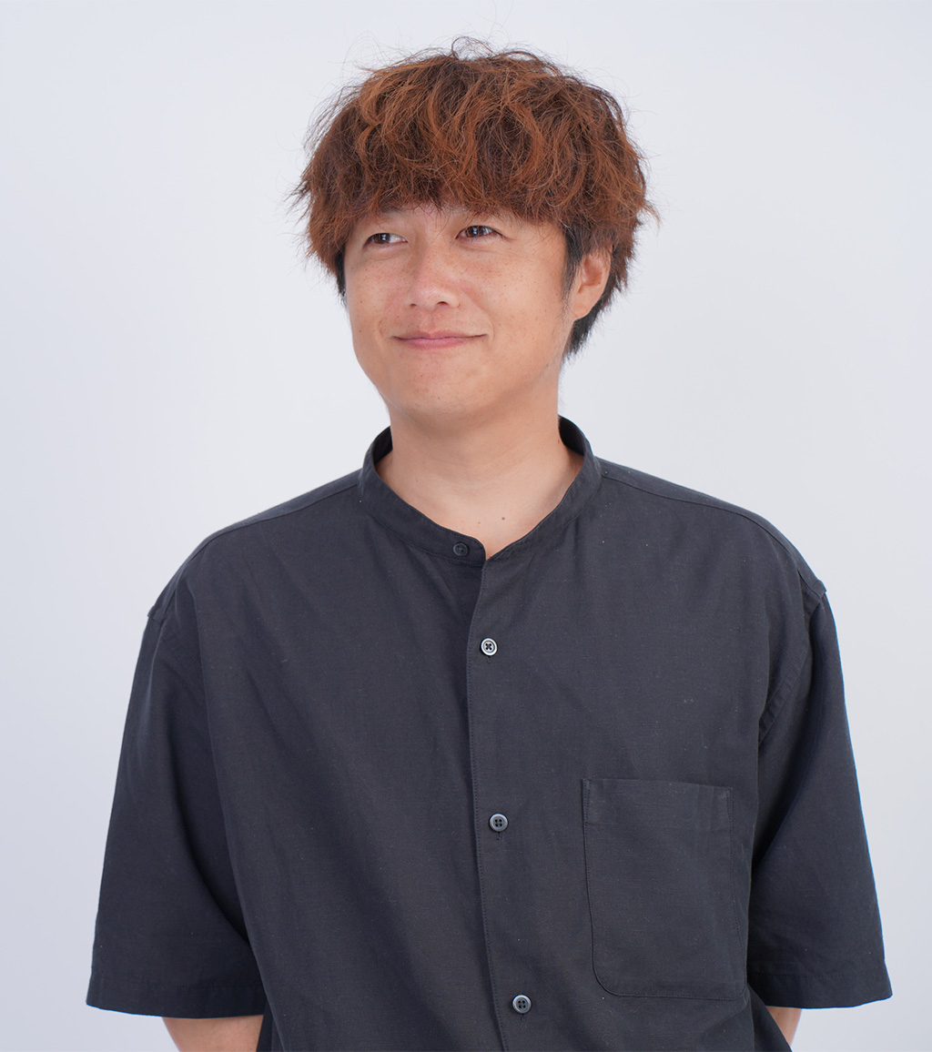 『ペンでみんなを笑顔にしたい』そんな思いからスタートした4YON。