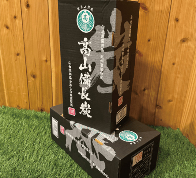 4YONのデザイン事例 物媒体